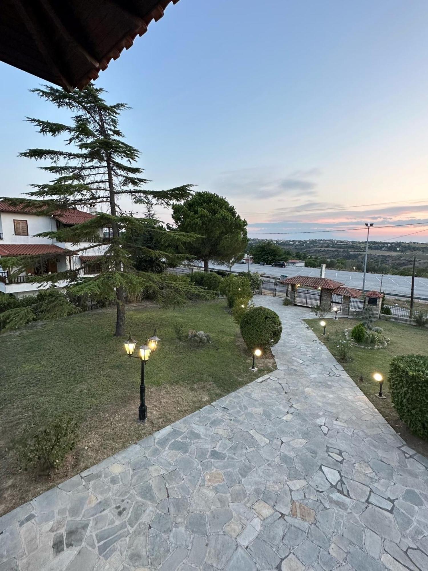 Archontiko Alexandros Luxury Suites Kardia Bagian luar foto