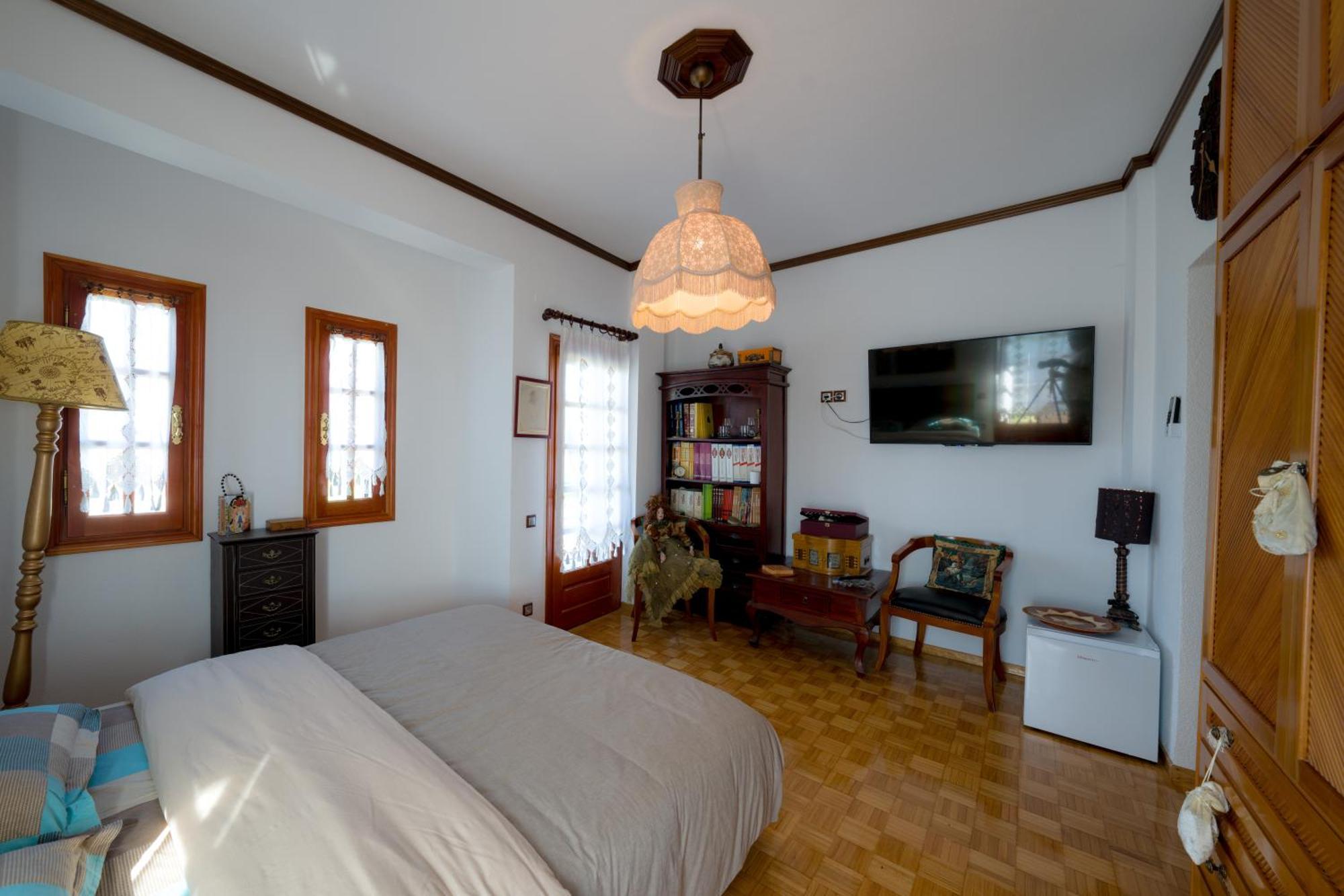 Archontiko Alexandros Luxury Suites Kardia Bagian luar foto